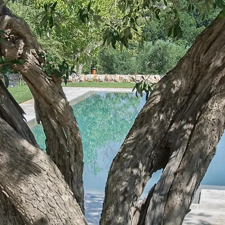 Hotel Trulli Piccoli By Raro Villas